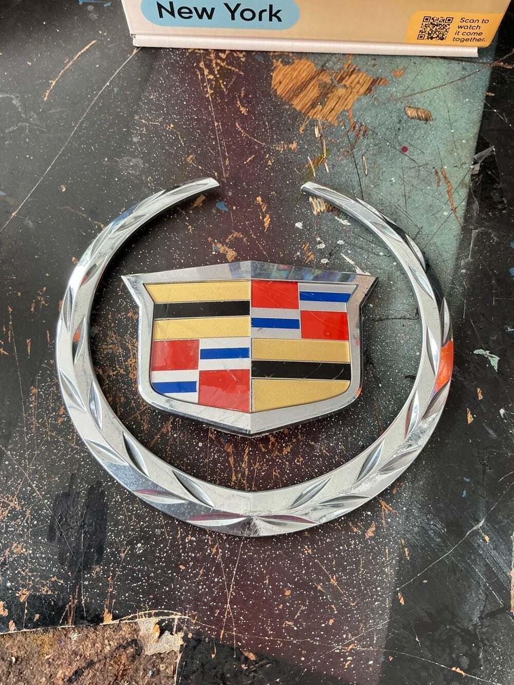 Genuine Cadillac Wreath and Crest Front Grille Emblem Badge
